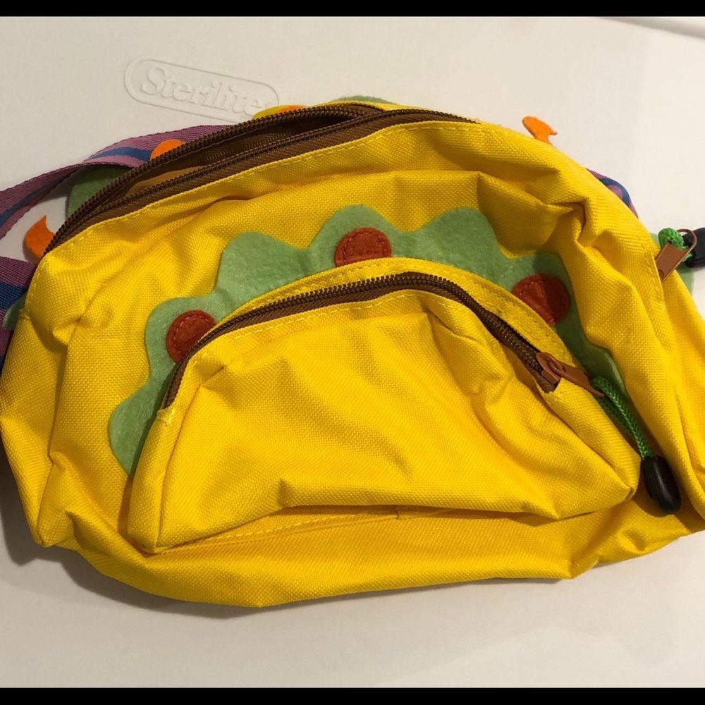 Novelty Taco Fannypack